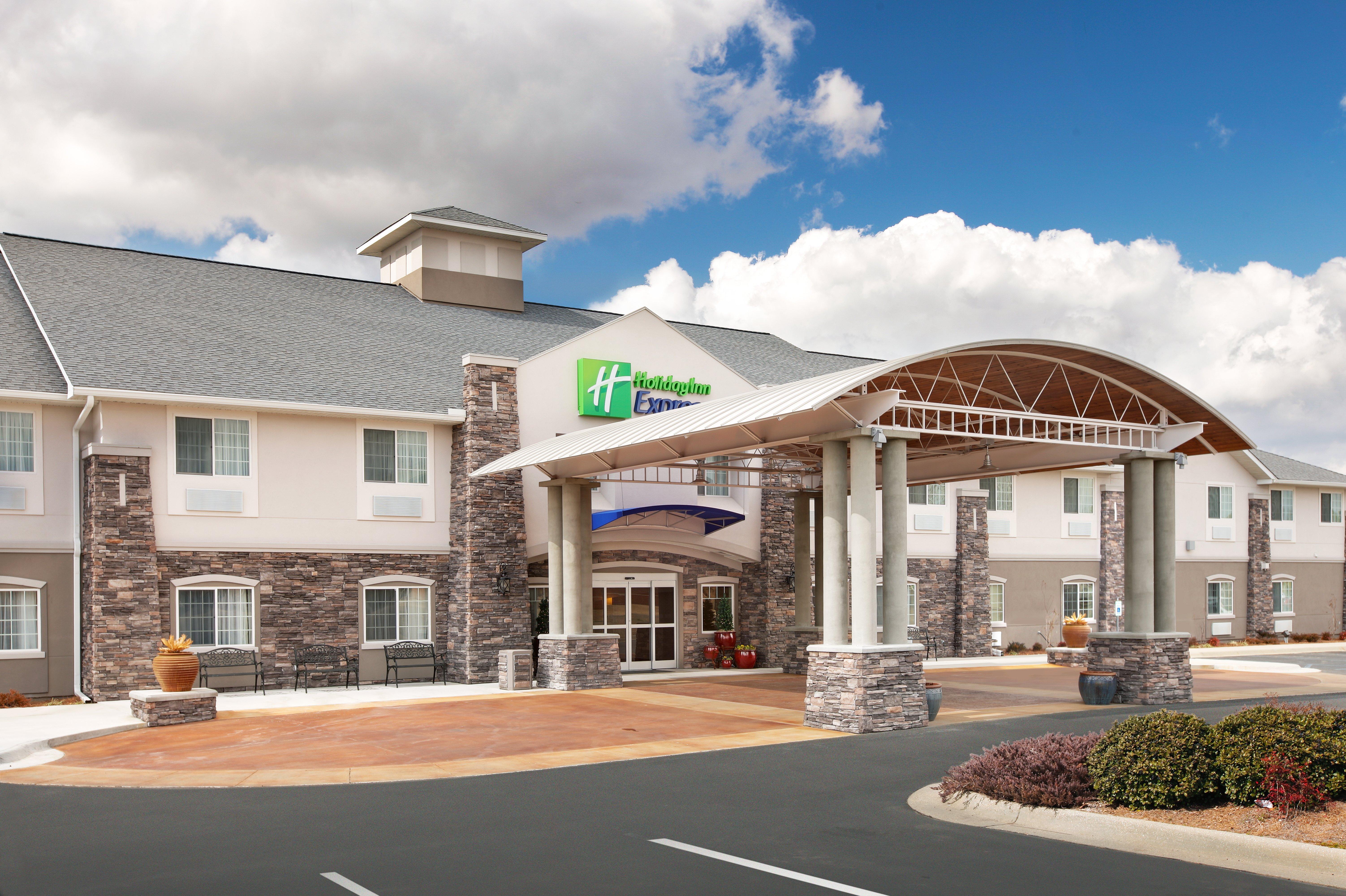 Holiday Inn Express Monticello, An Ihg Hotel Exterior photo