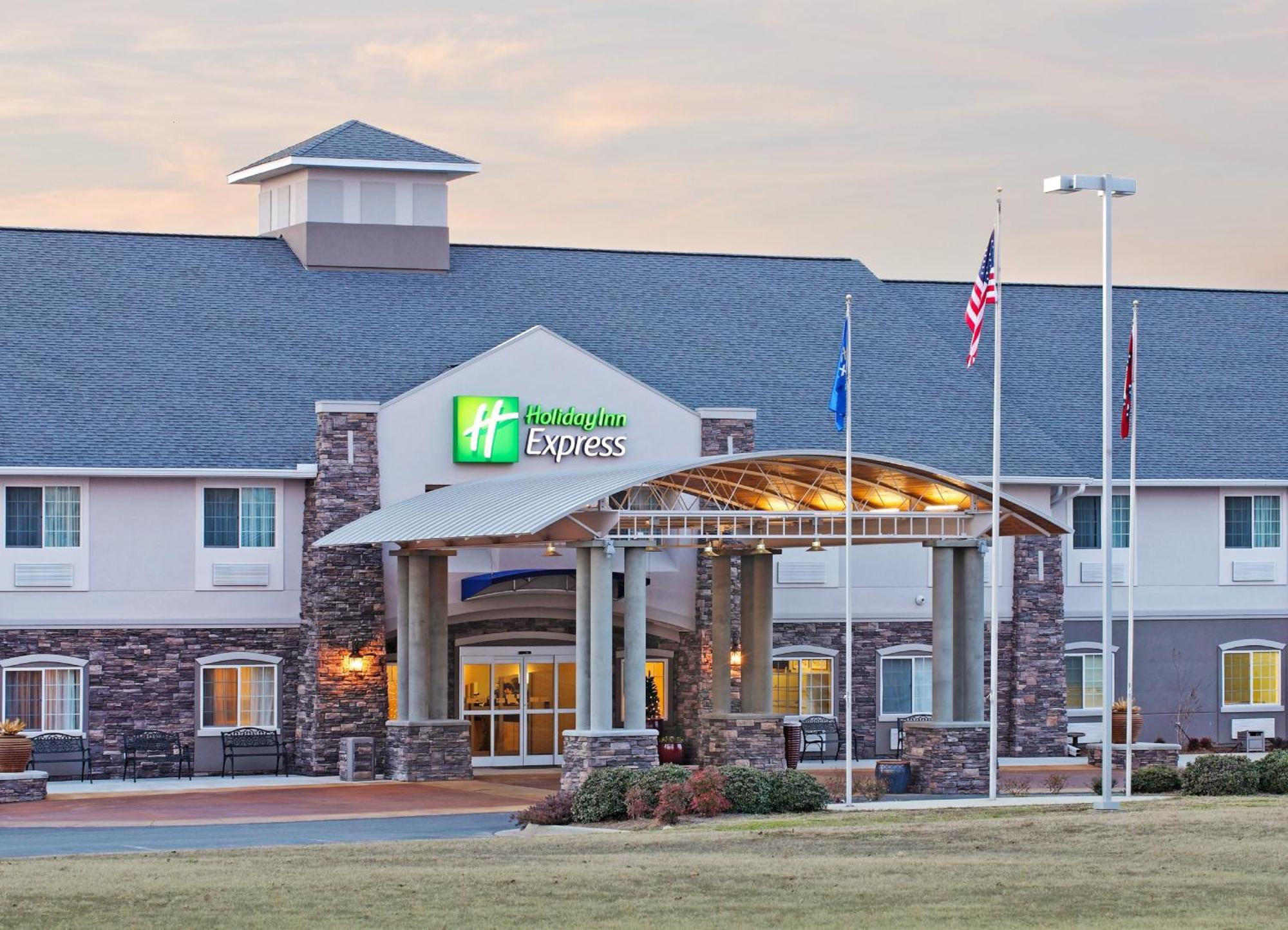 Holiday Inn Express Monticello, An Ihg Hotel Exterior photo