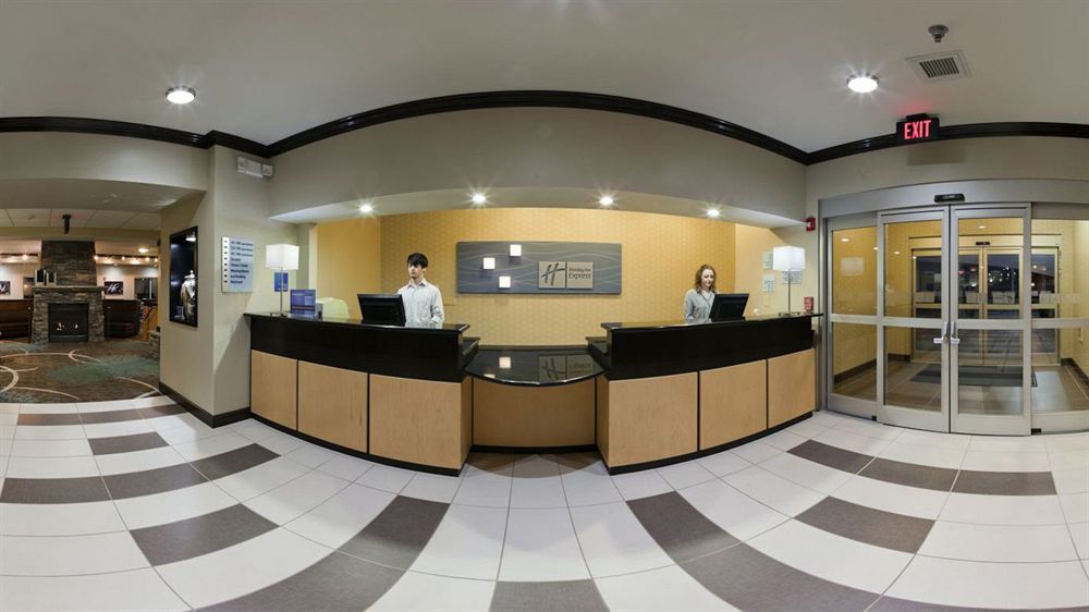Holiday Inn Express Monticello By Ihg Exterior photo
